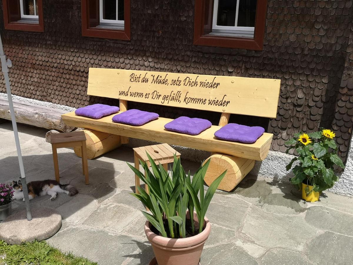 B&B Gassa 95 Vals Bagian luar foto