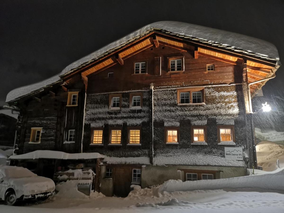 B&B Gassa 95 Vals Bagian luar foto