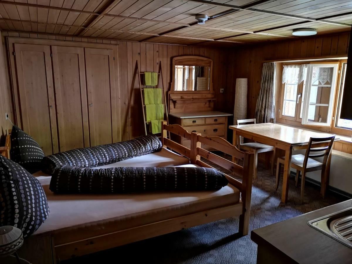 B&B Gassa 95 Vals Bagian luar foto