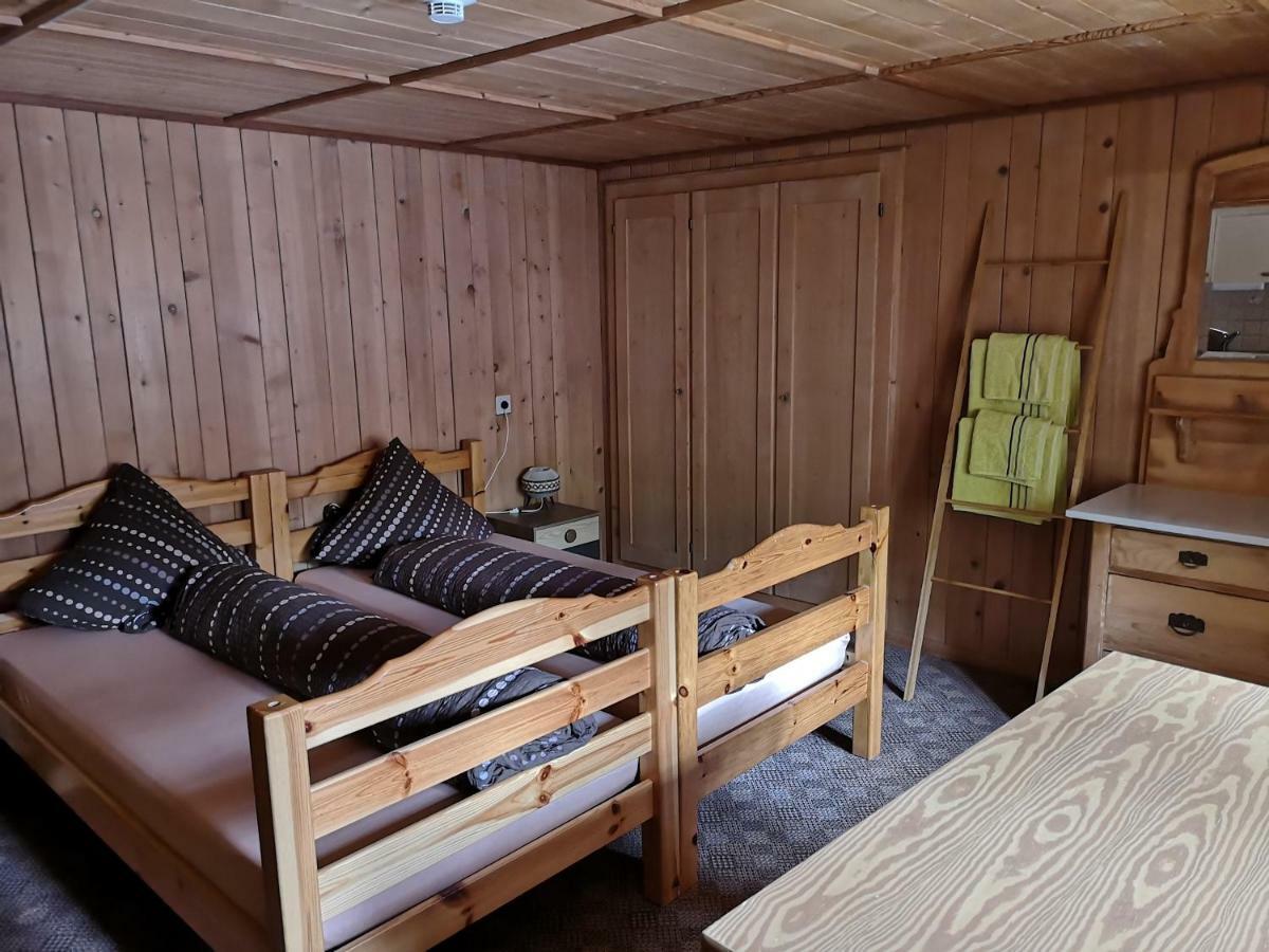B&B Gassa 95 Vals Bagian luar foto